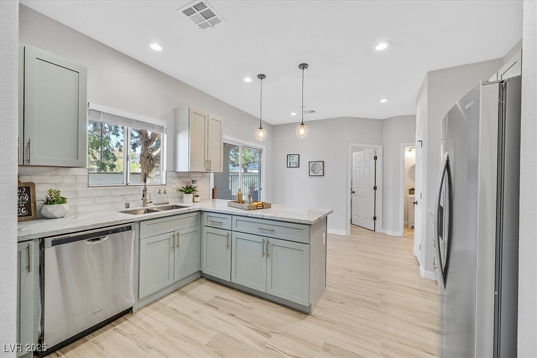 1737 Lily Pond Circle