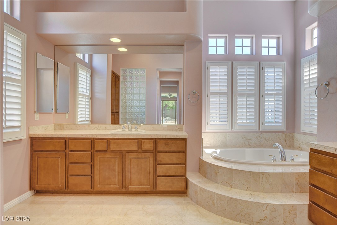 29 Desert Highlands Drive