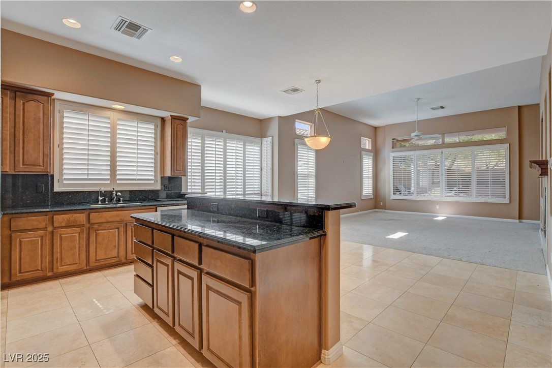 29 Desert Highlands Drive