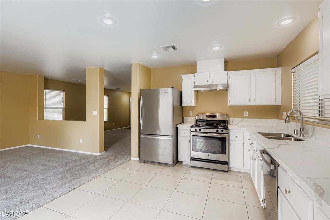 3141 Diamond Crest Lane