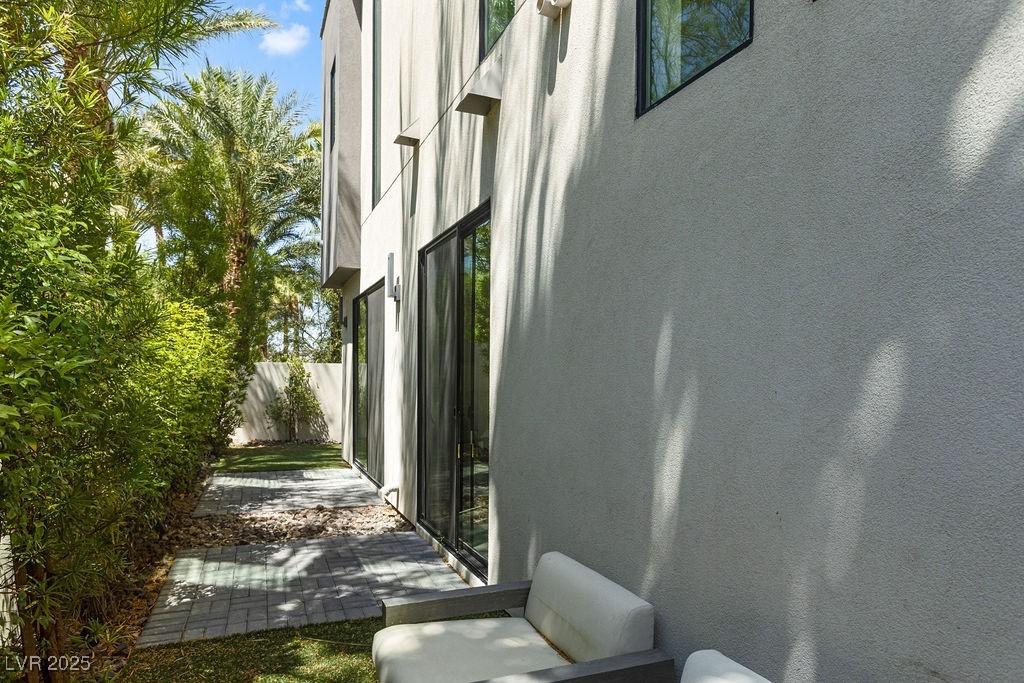 1237 Starview Peak Court