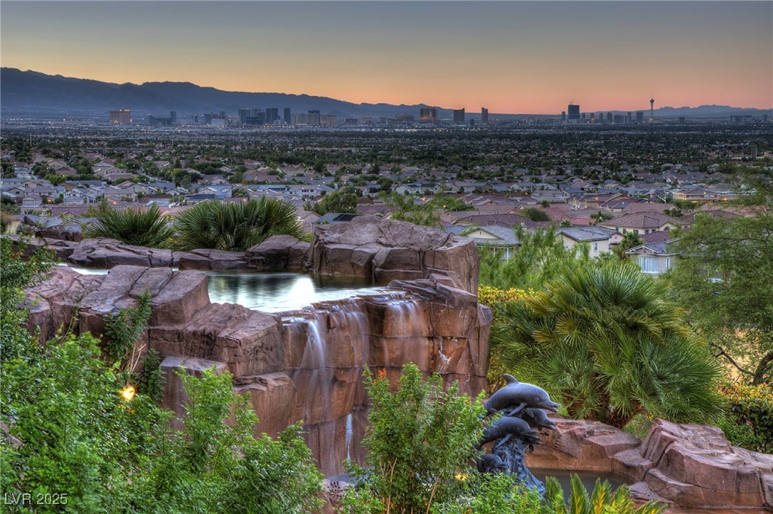 1237 Starview Peak Court