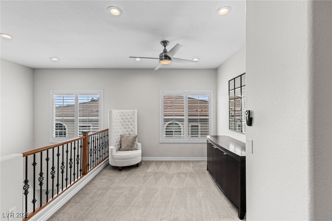 275 Spectacular Street