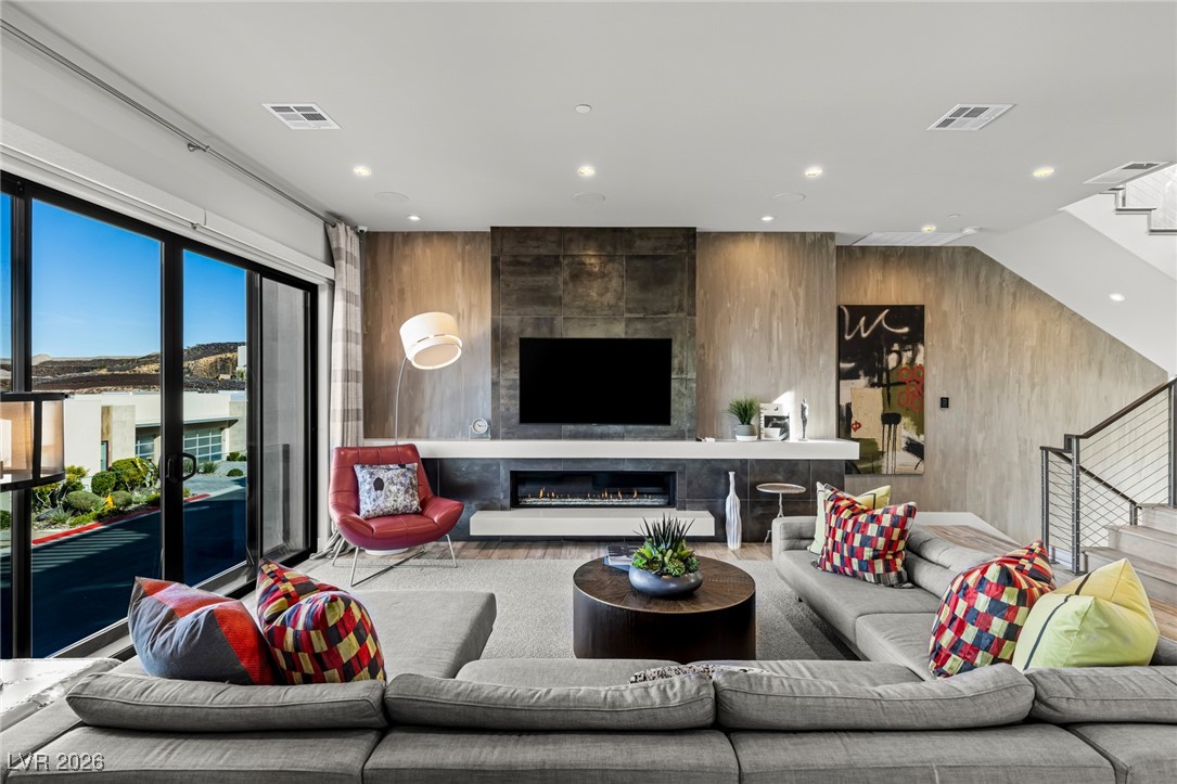 1237 Starview Peak Court