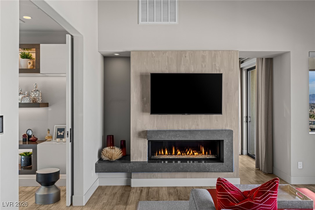 1237 Starview Peak Court