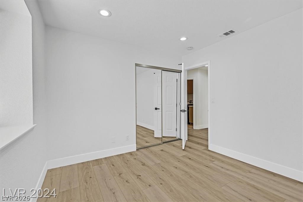 8 Barton Spring Circle
