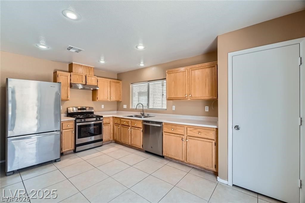 3141 Diamond Crest Lane