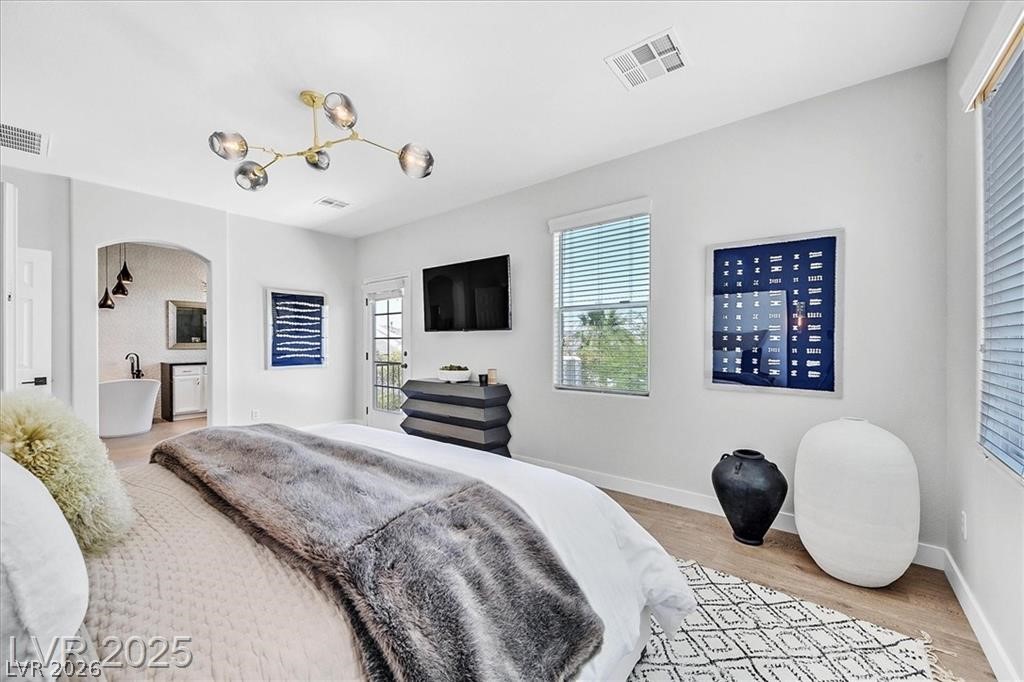 271 Spectacular Street