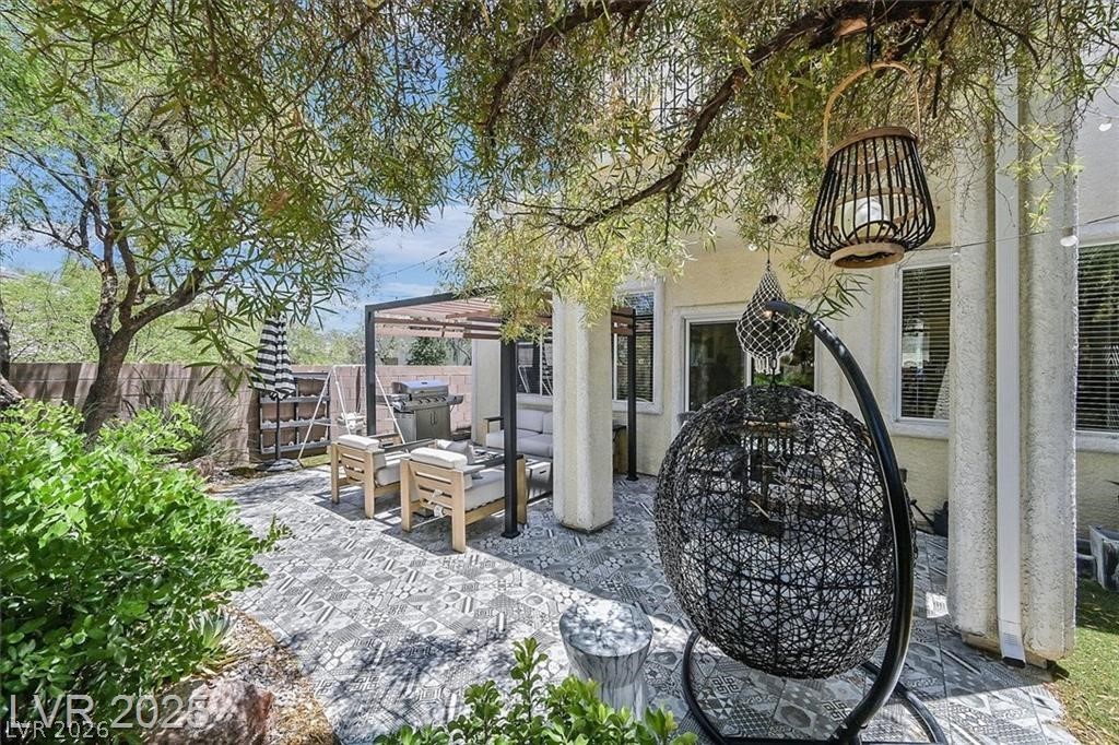 271 Spectacular Street