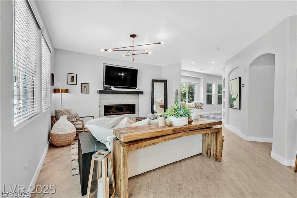 271 Spectacular Street