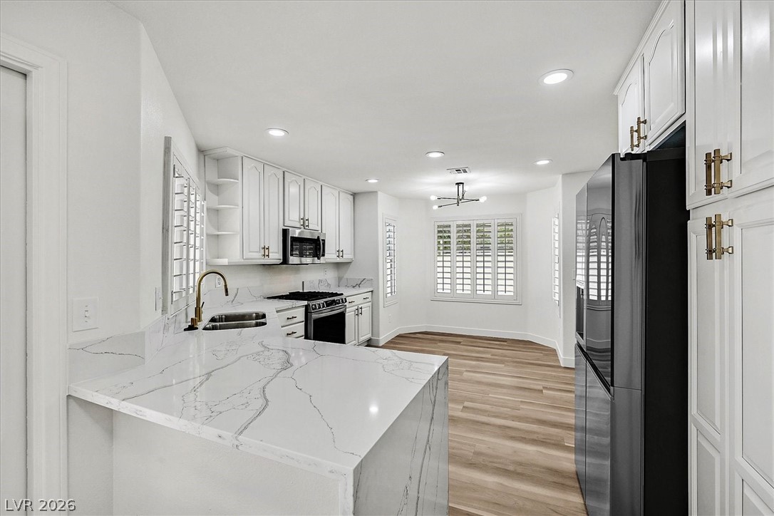 5488 Royal Vista Lane