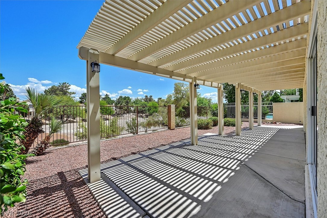 5488 Royal Vista Lane
