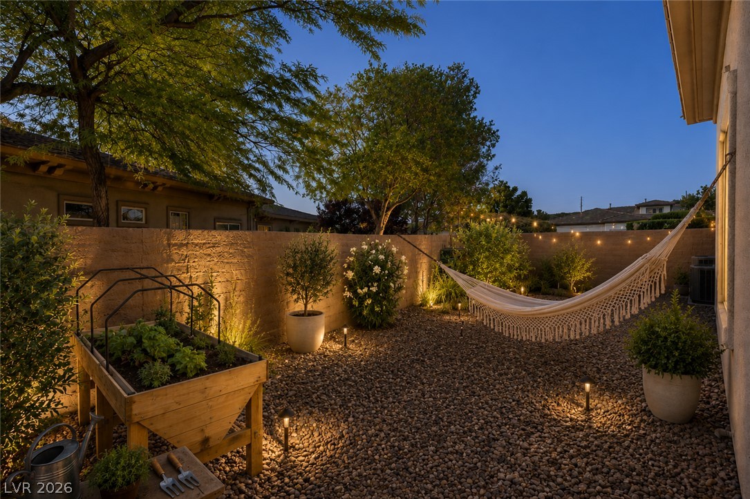29 Desert Highlands Drive