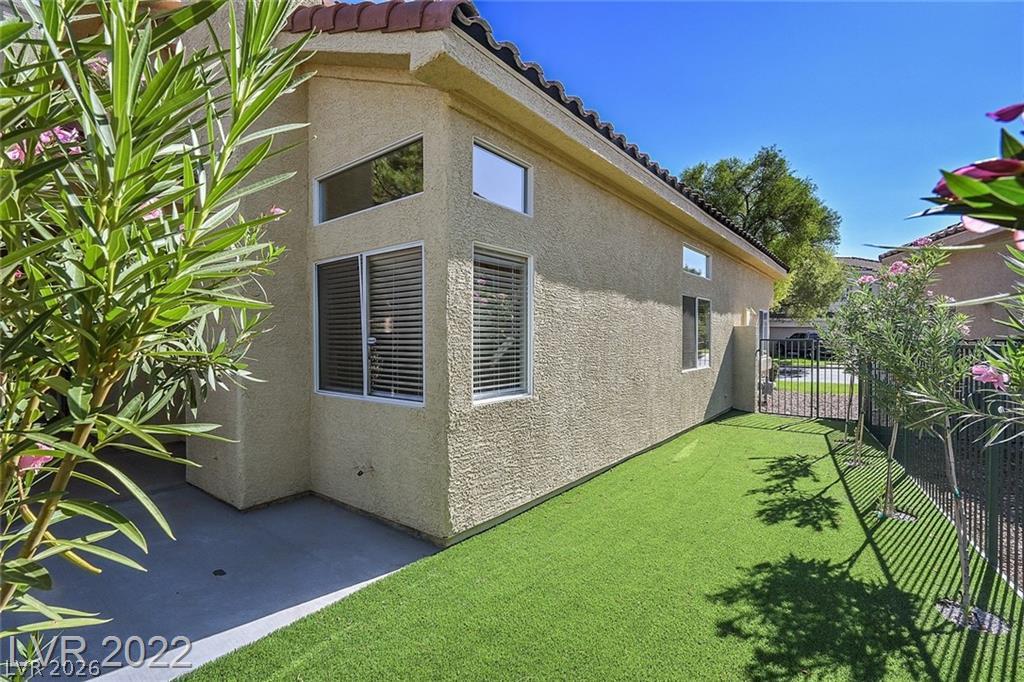 1795 Lily Pond Circle