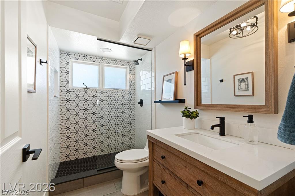 2233 Versailles Court