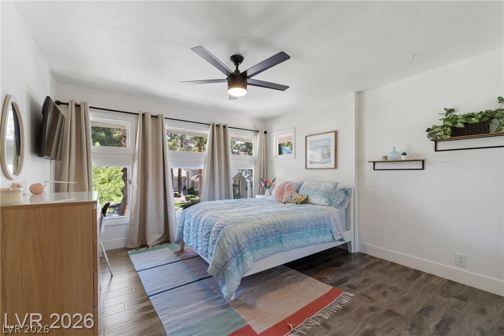 2233 Versailles Court