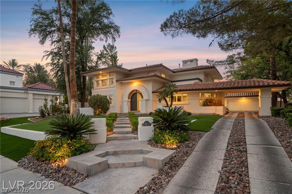 2233 Versailles Court