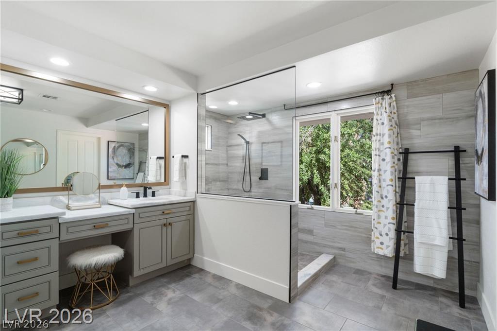 2233 Versailles Court
