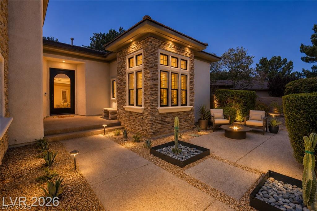 29 Desert Highlands Drive