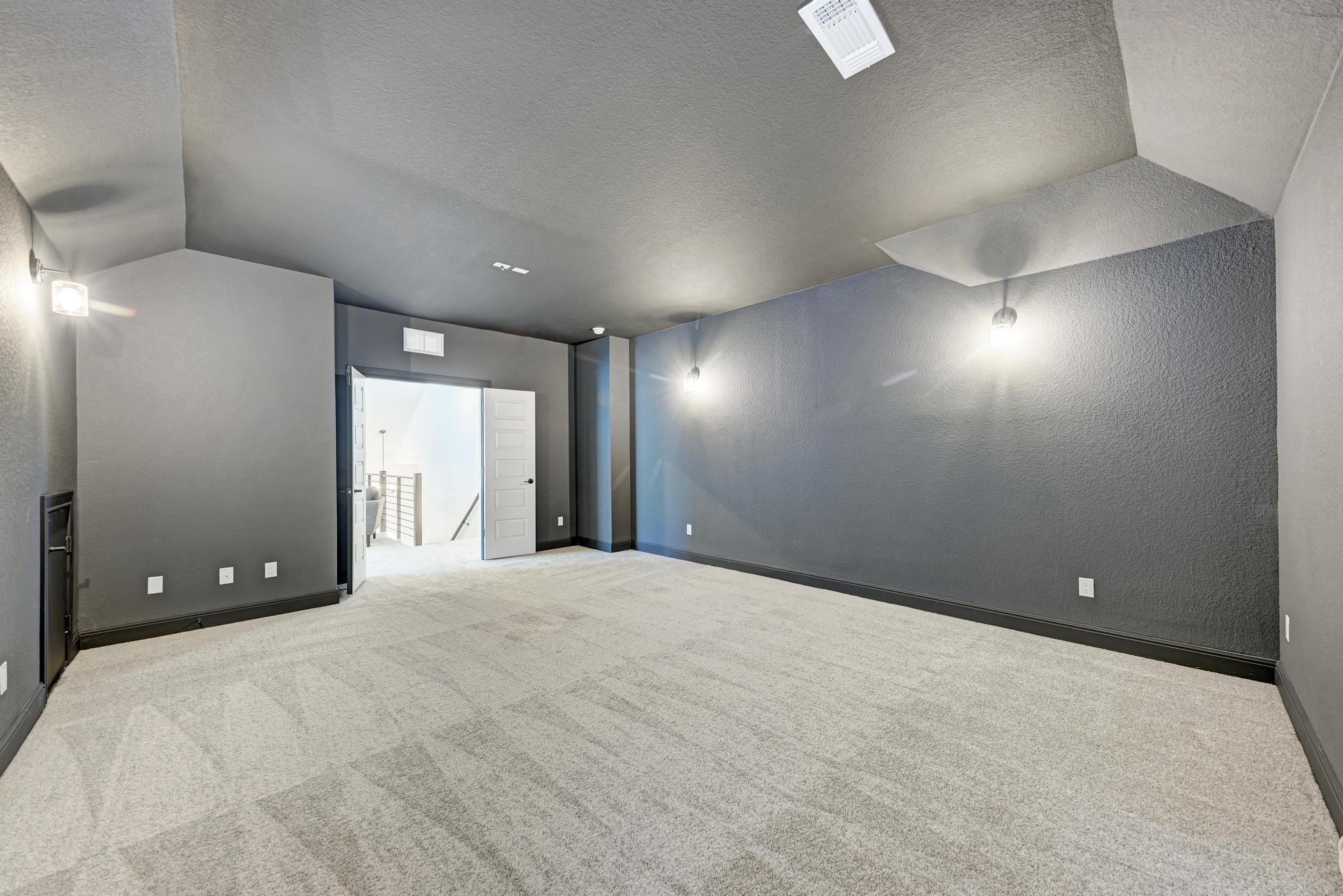 229 Canyoncrest WAY