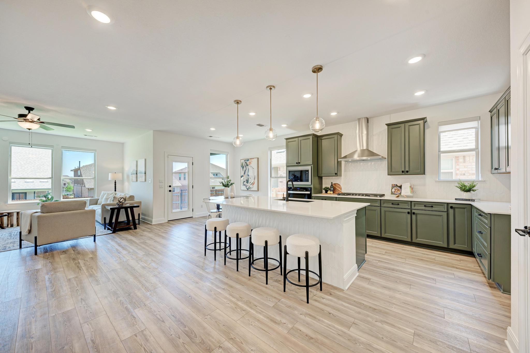 229 Canyoncrest WAY