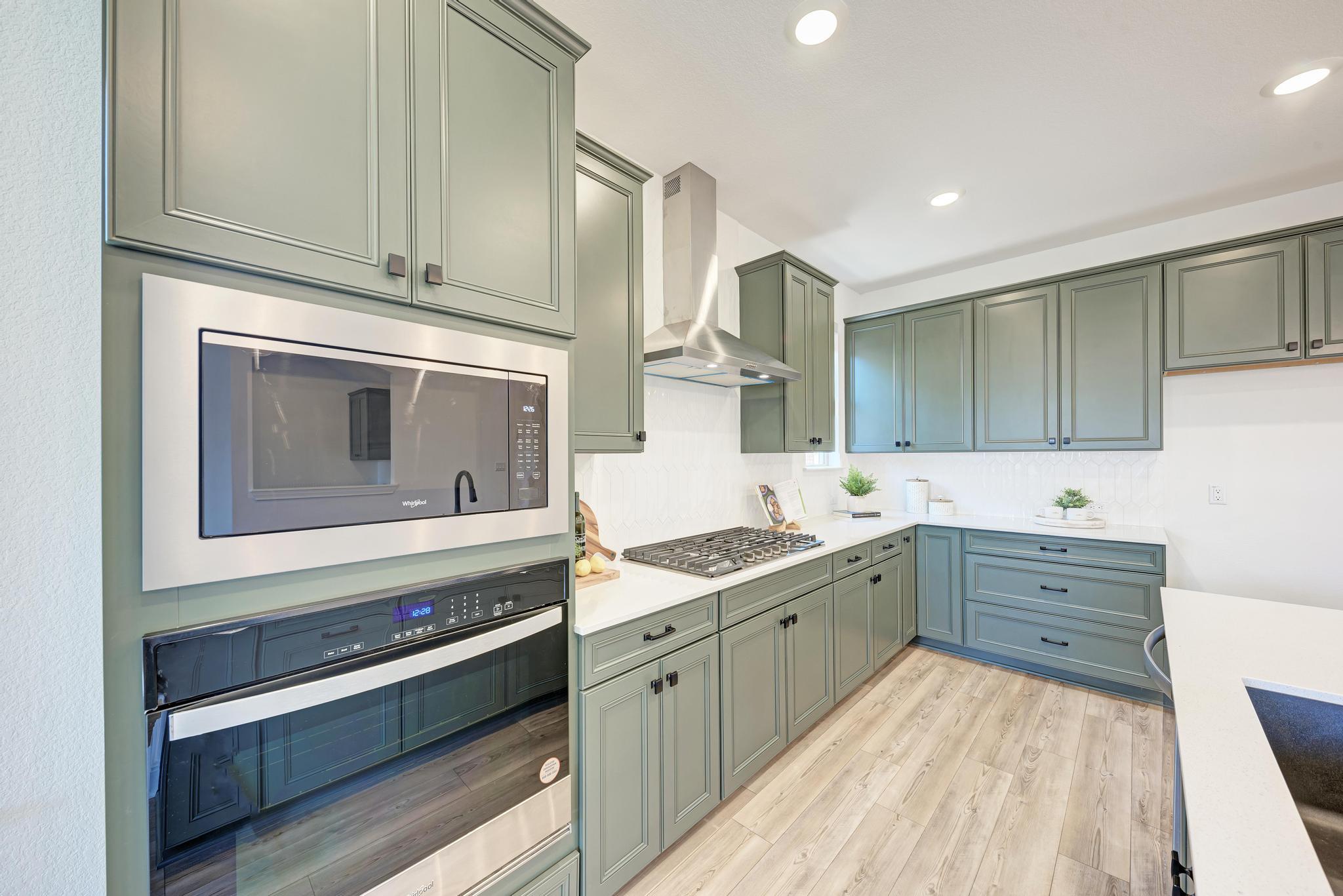 229 Canyoncrest WAY