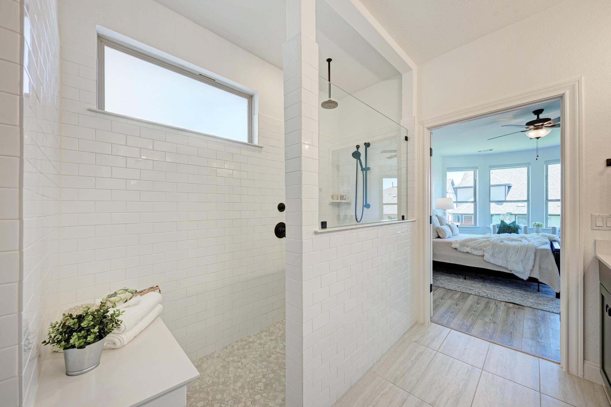 229 Canyoncrest WAY