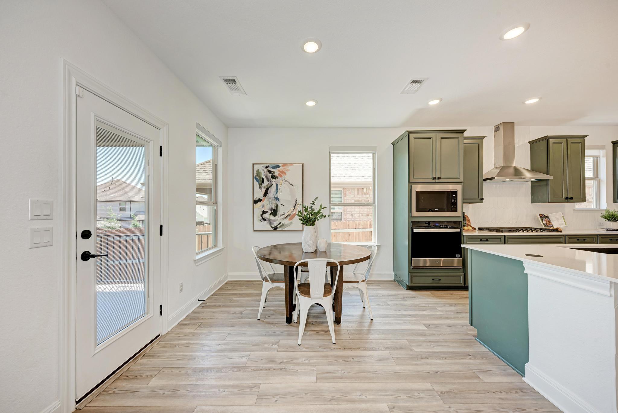 229 Canyoncrest WAY