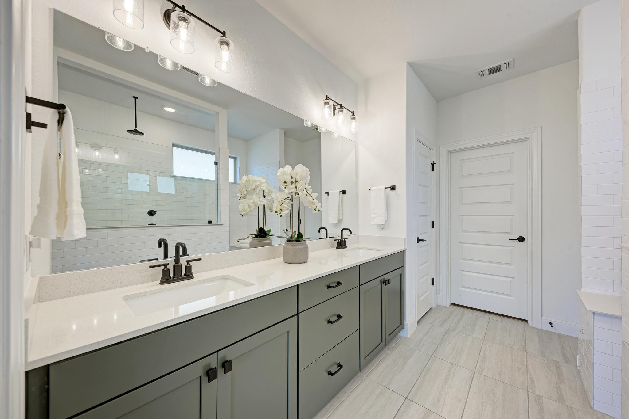 229 Canyoncrest WAY
