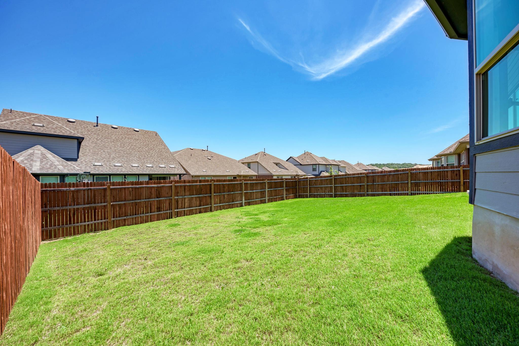 229 Canyoncrest WAY