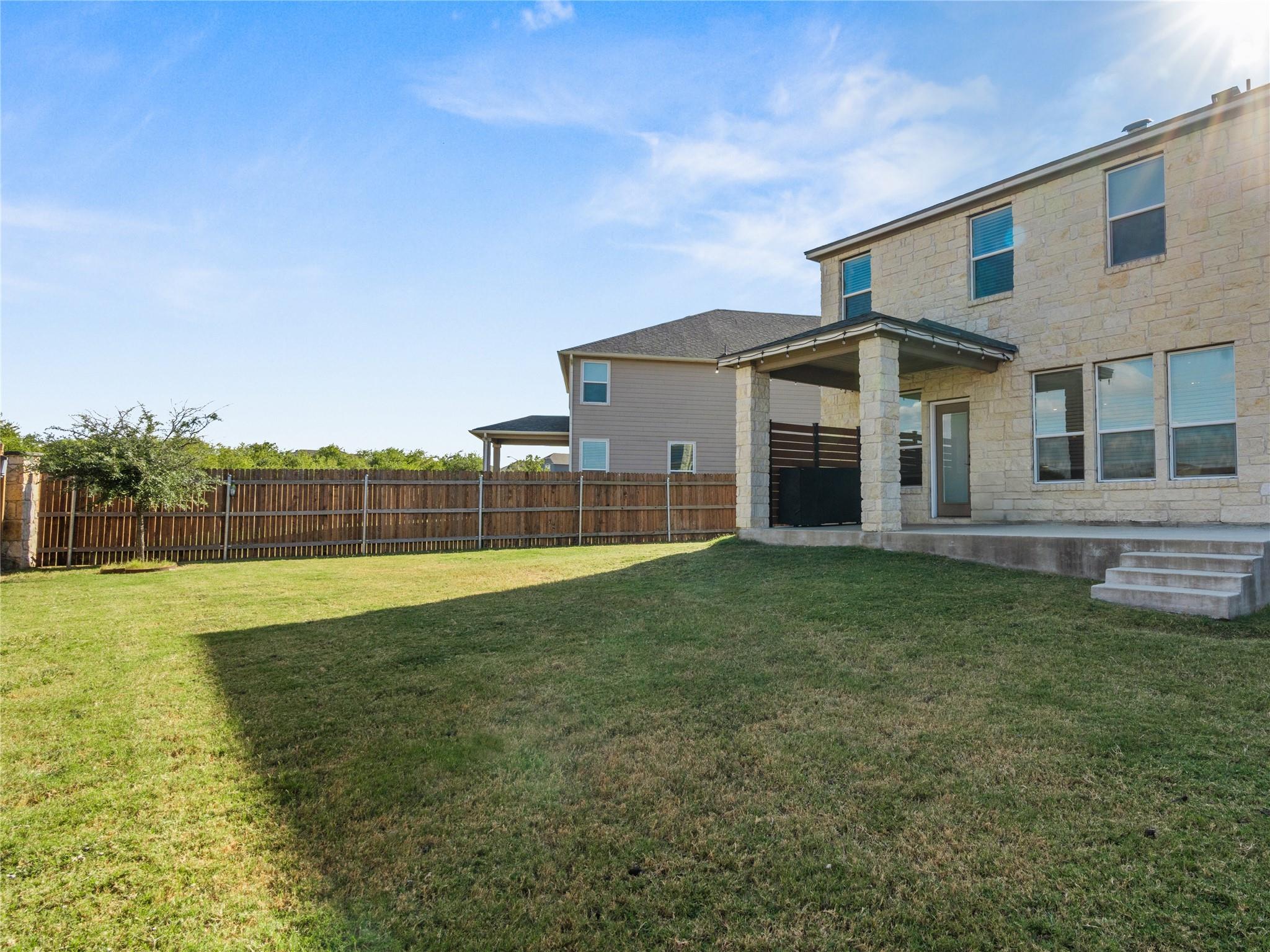 104 Rocroi DR