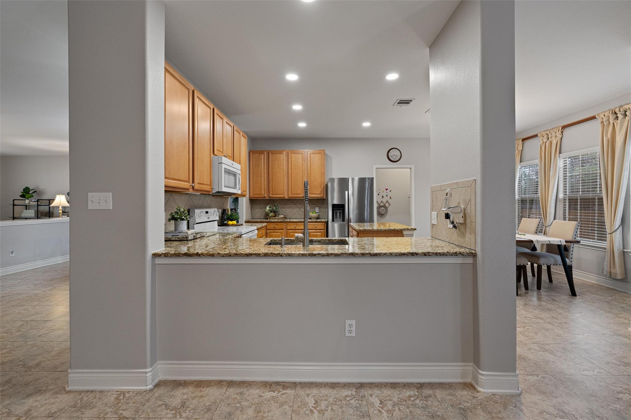 219 Wildwood DR