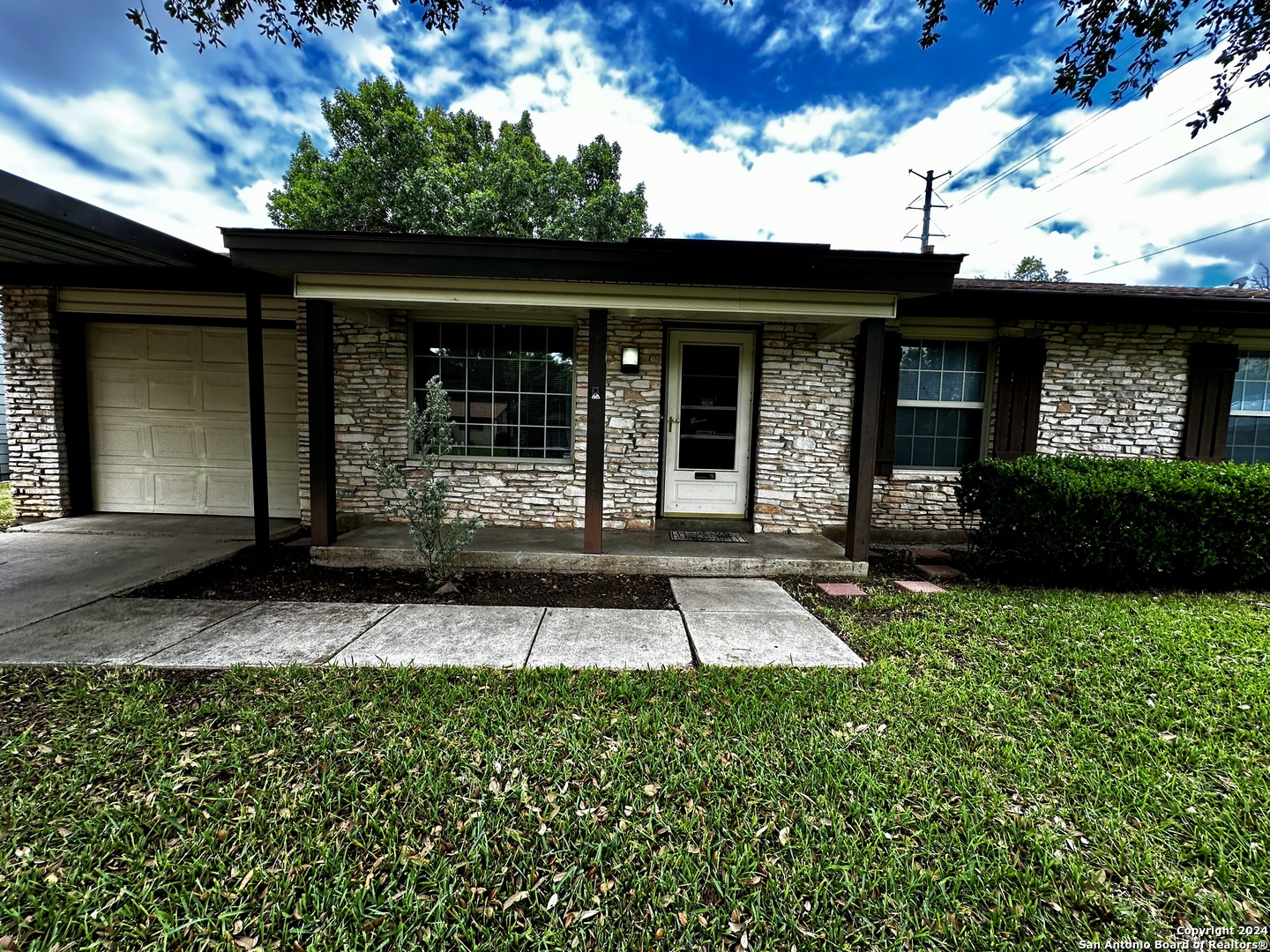 5059 GALAHAD DR