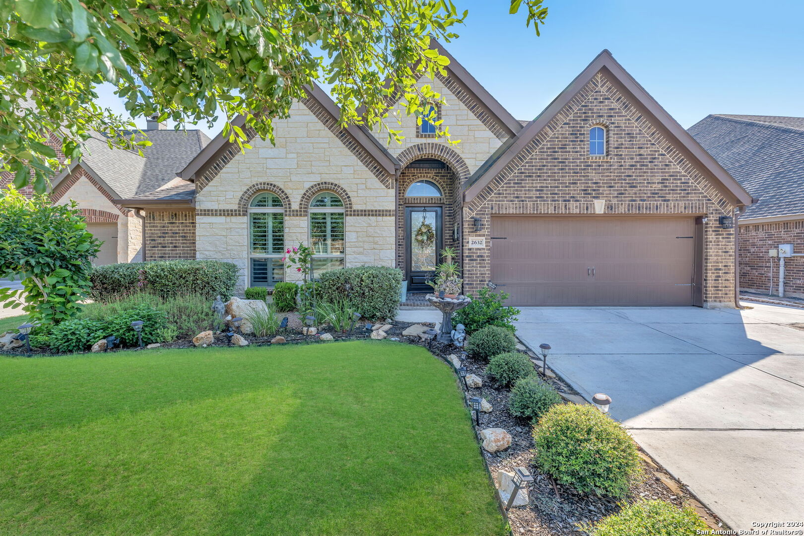2632 Malboona Mews