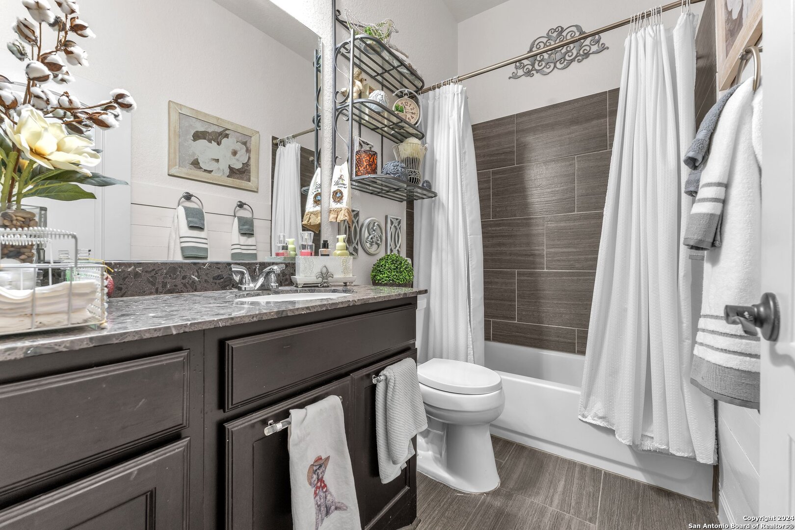 2632 Malboona Mews
