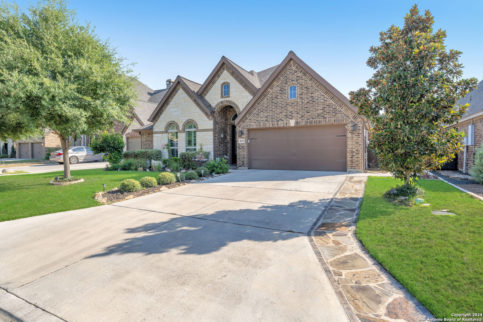 2632 Malboona Mews