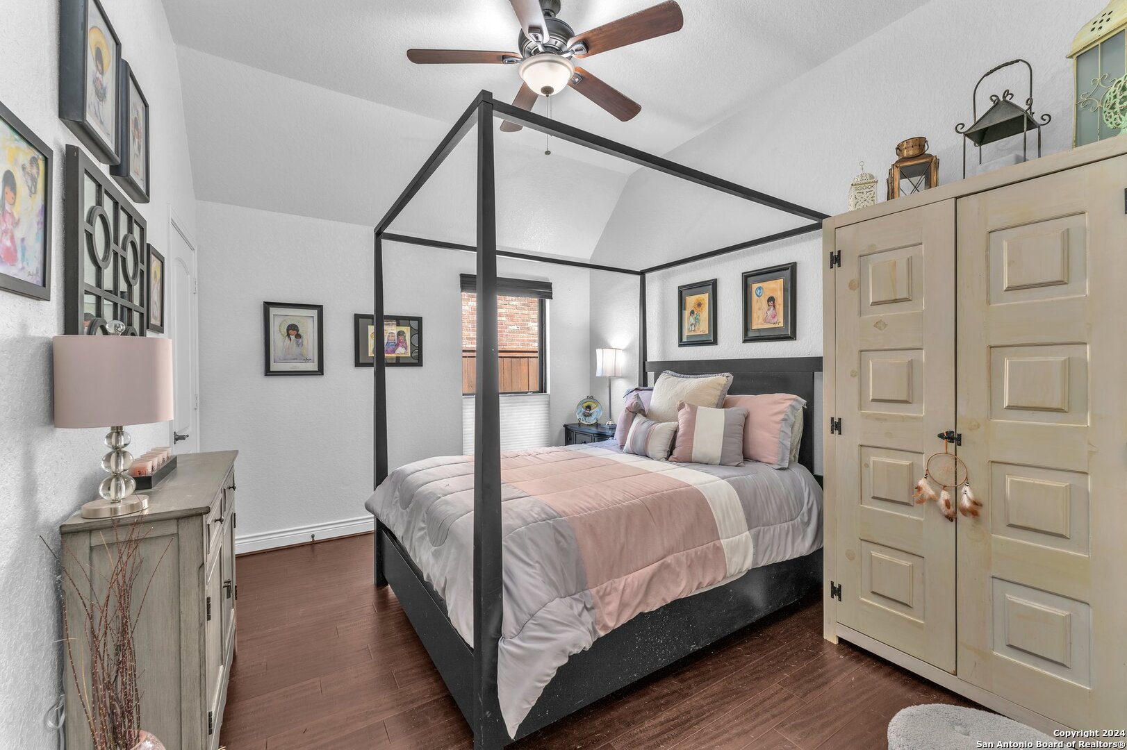 2632 Malboona Mews