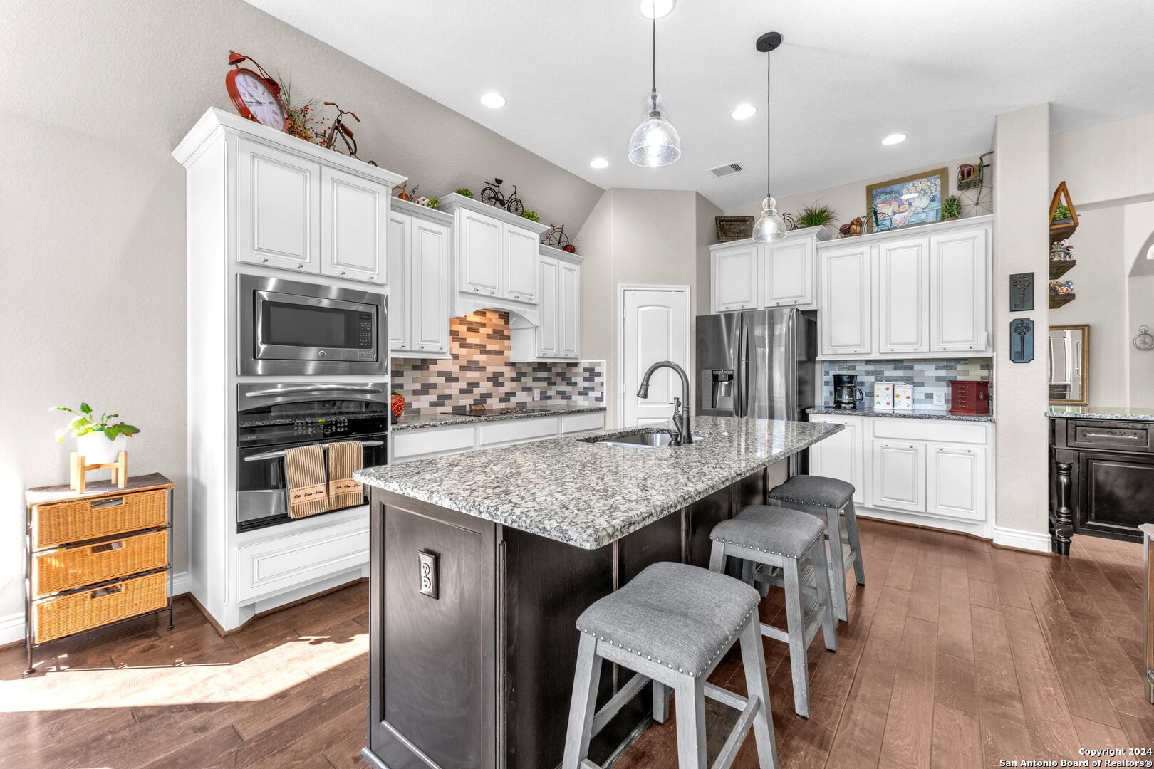 2632 Malboona Mews