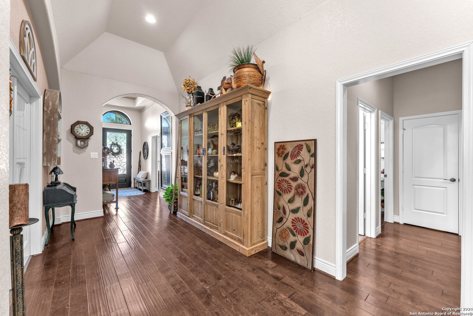 2632 Malboona Mews