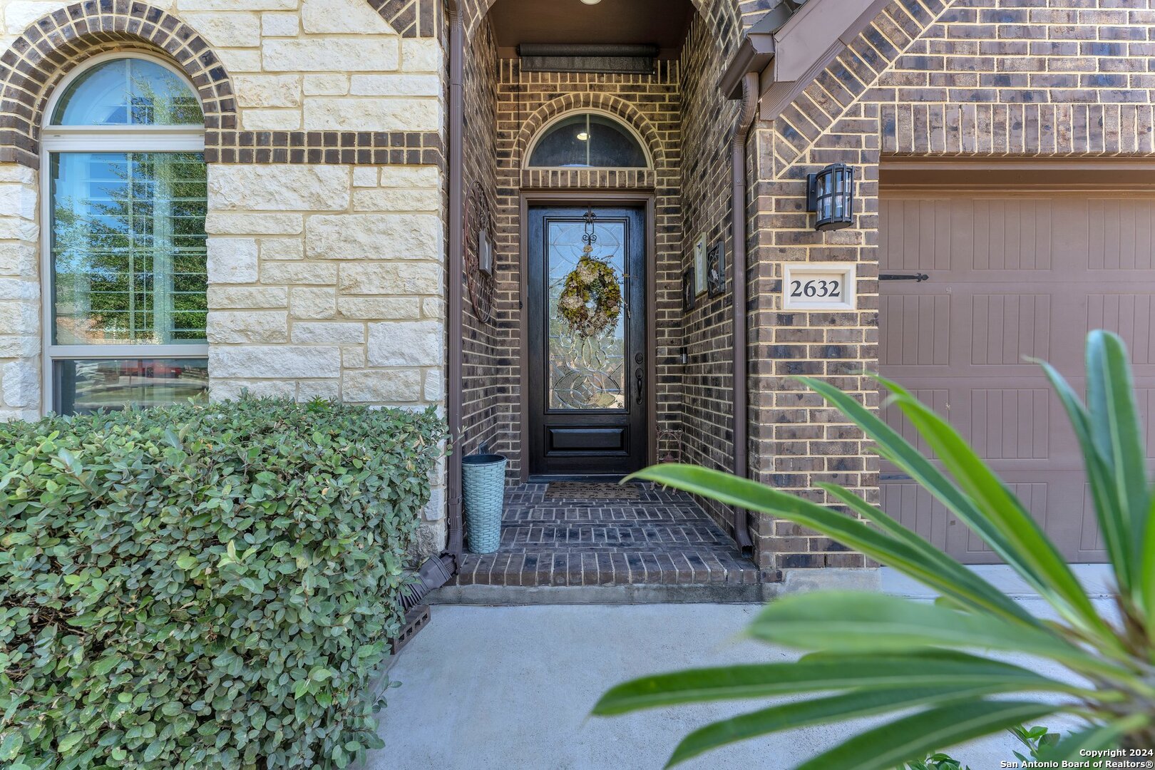 2632 Malboona Mews