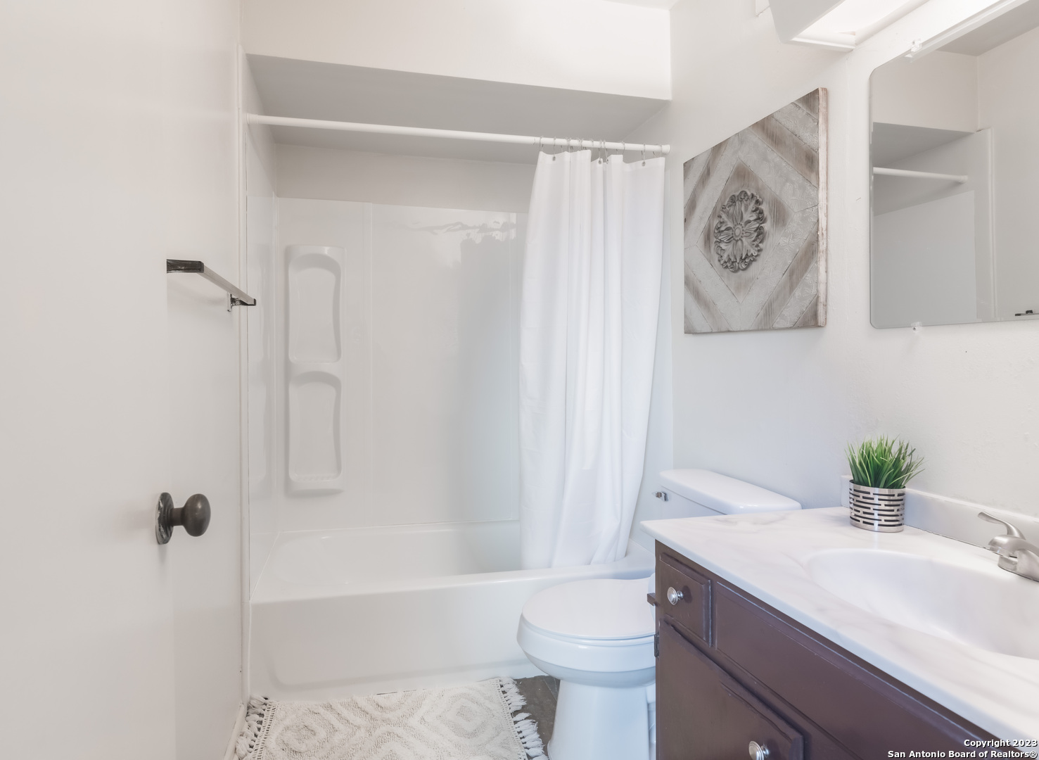 8702 VILLAGE DR Unit: #405