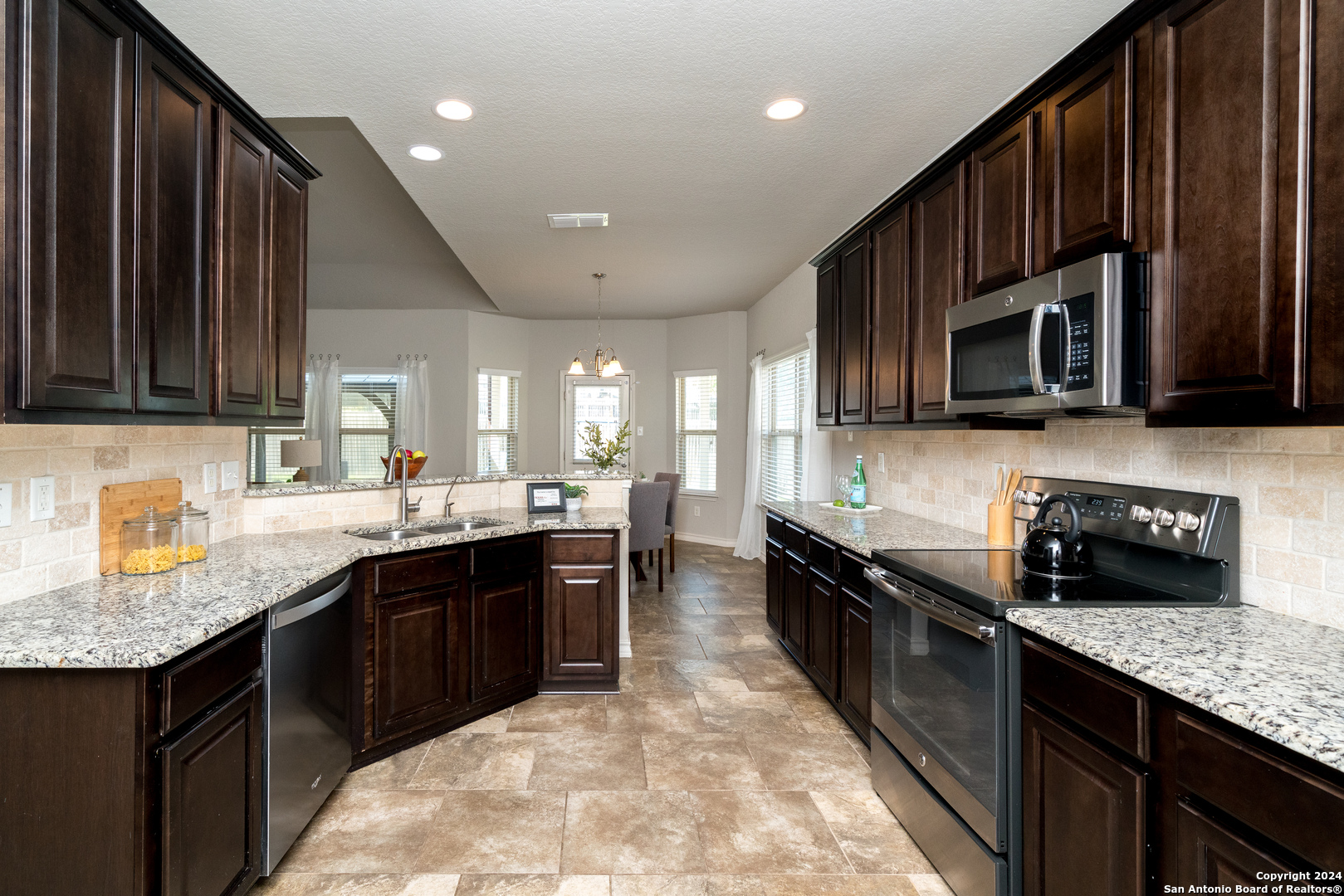 712 MORGAN RUN