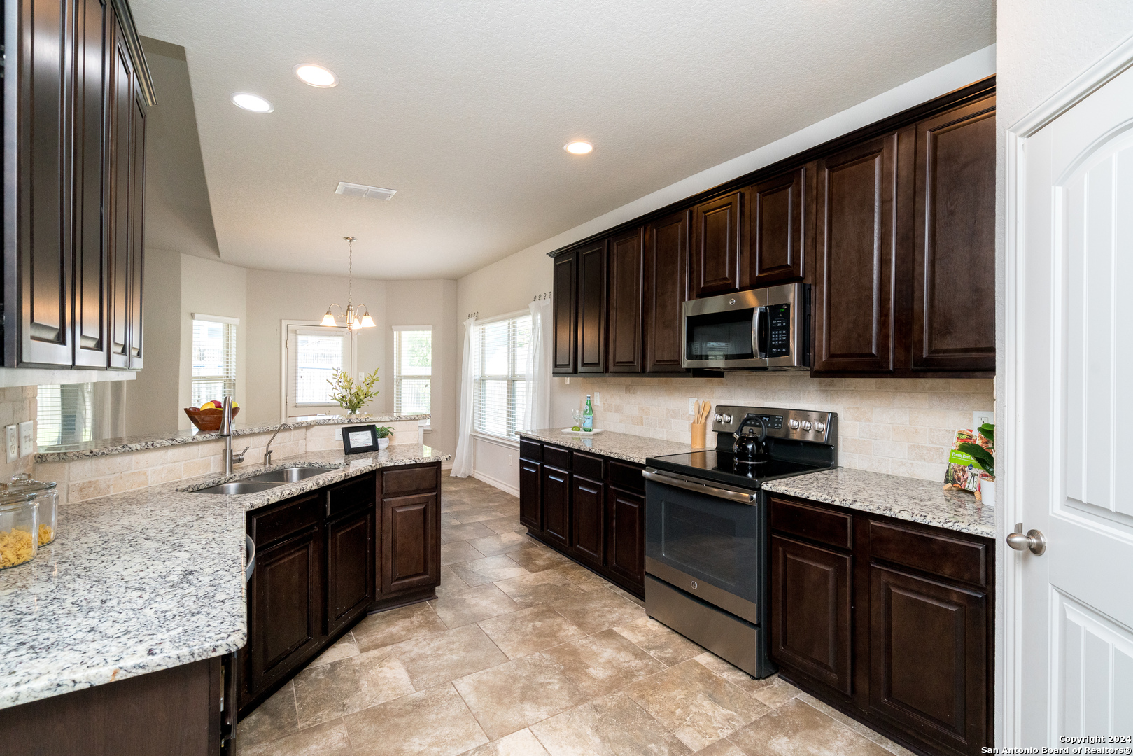 712 MORGAN RUN