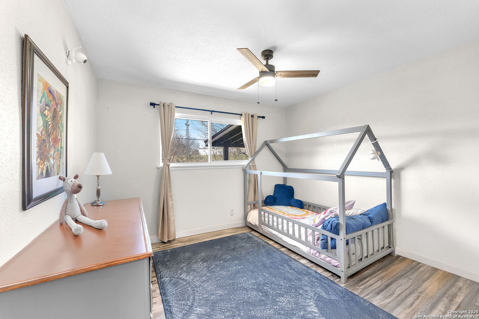 5611 Creekwood