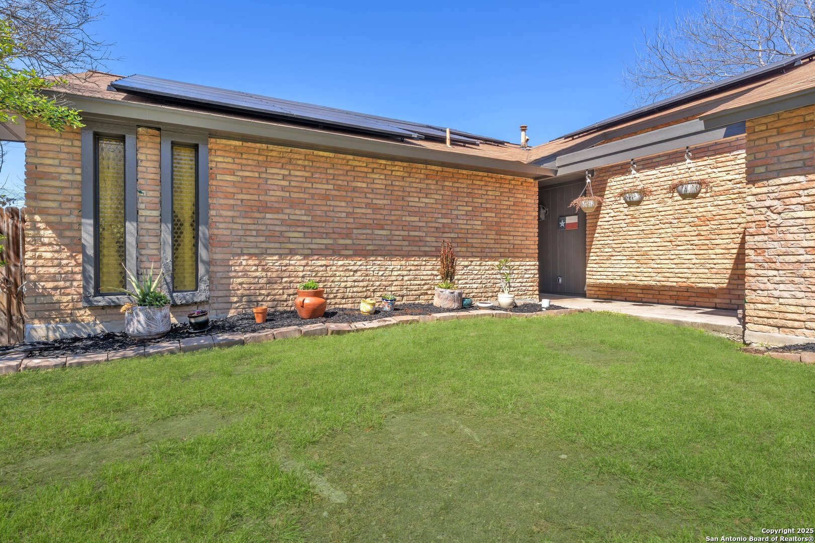 5611 Creekwood