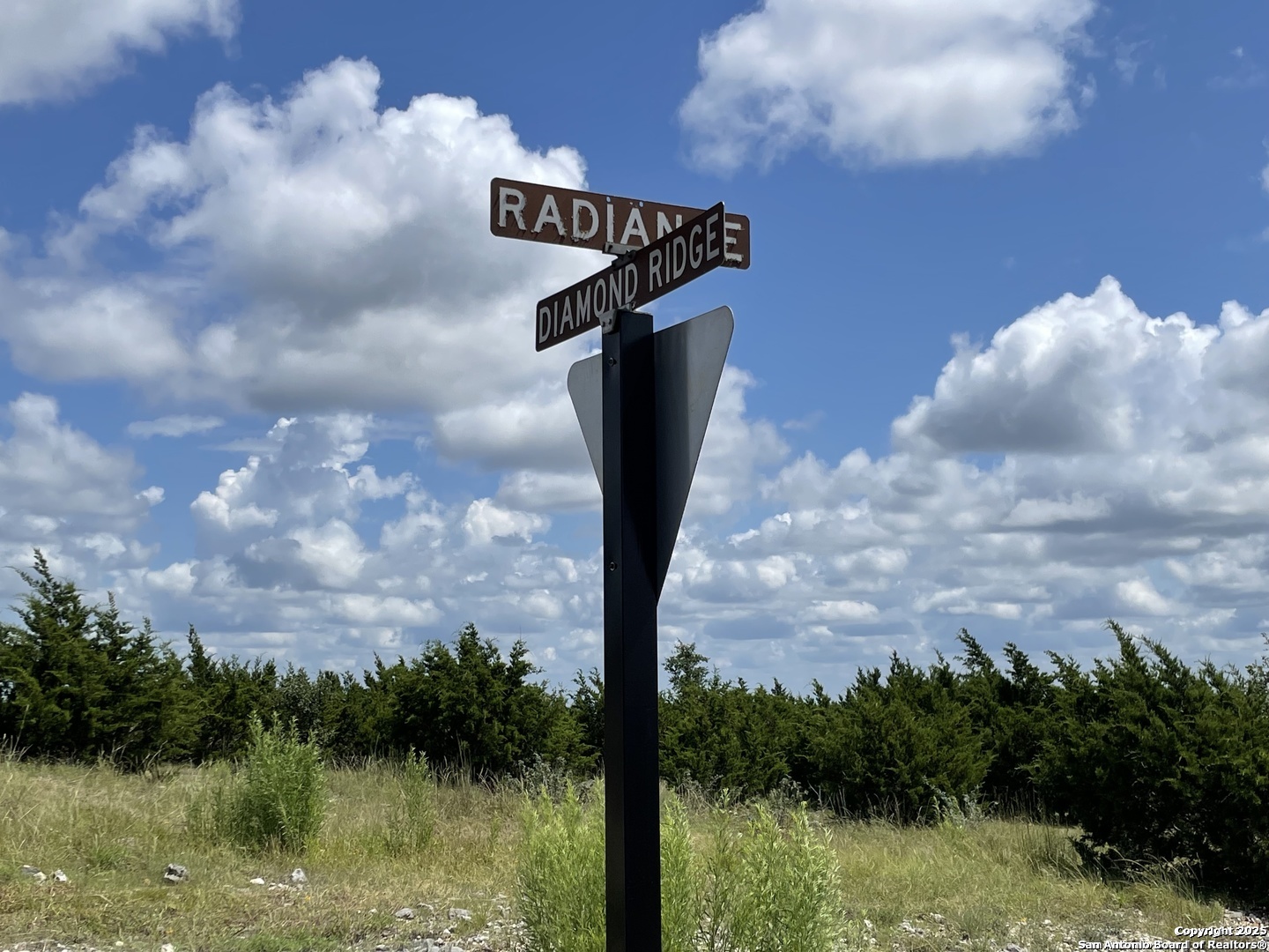 477 Diamond ridge