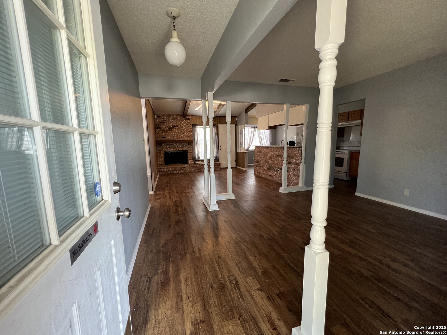 5806 Tree View