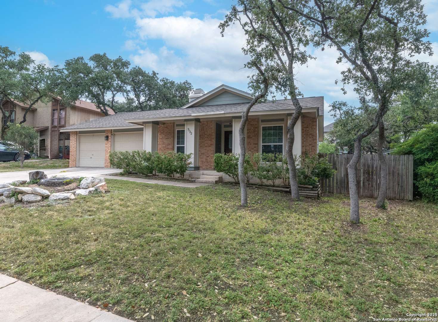 7122 Ranch Hill Dr