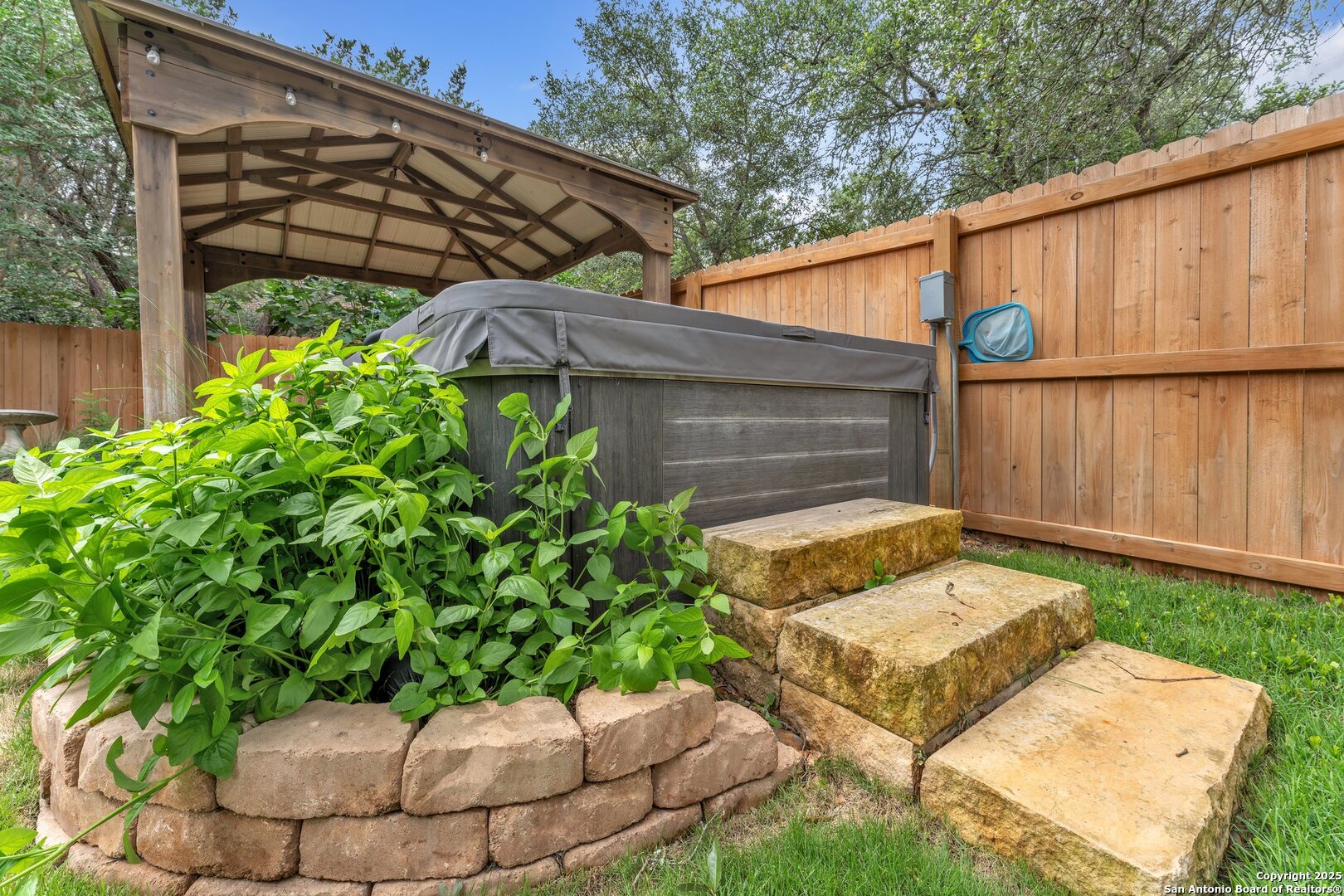 23229 Bison Canyon