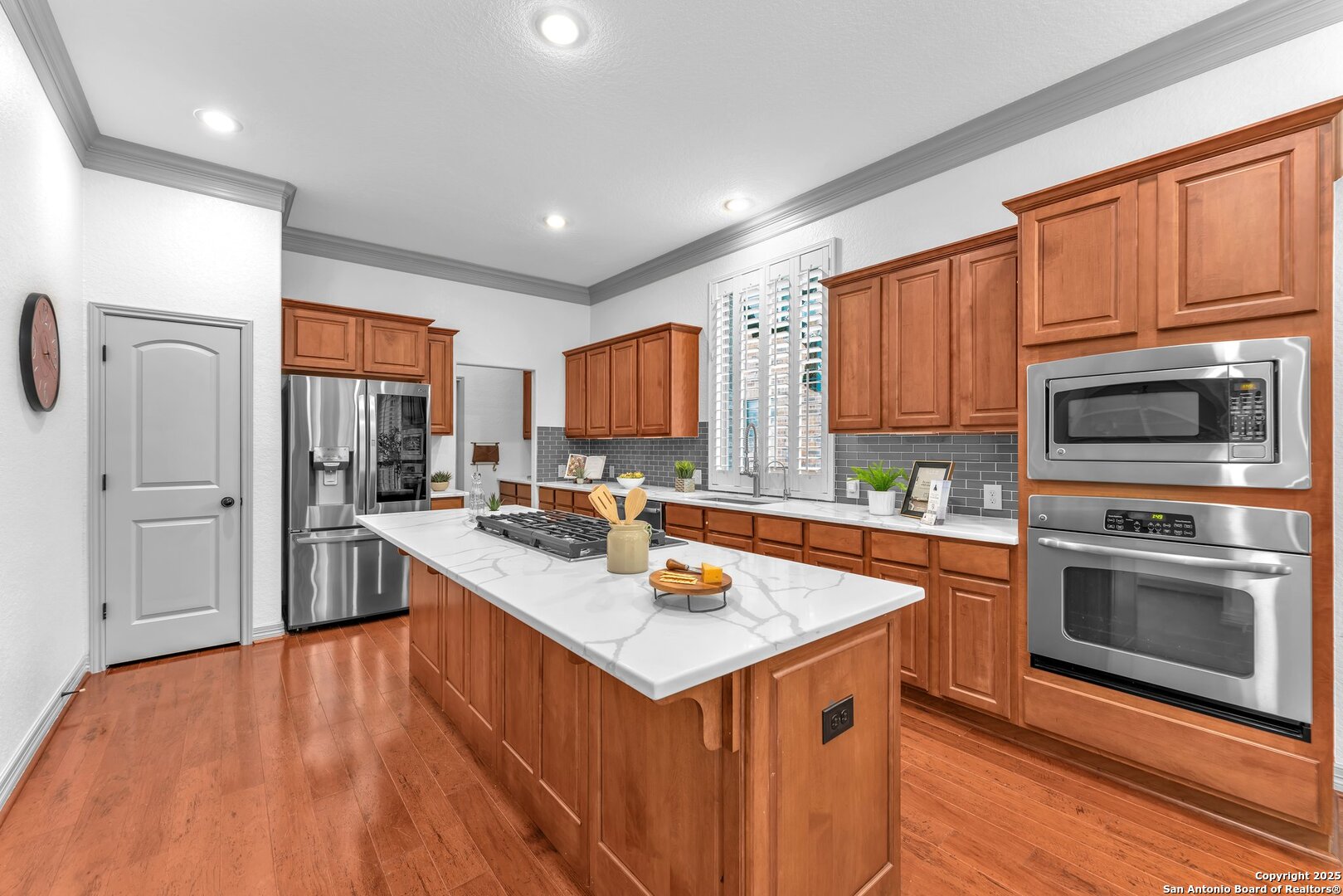 23229 Bison Canyon